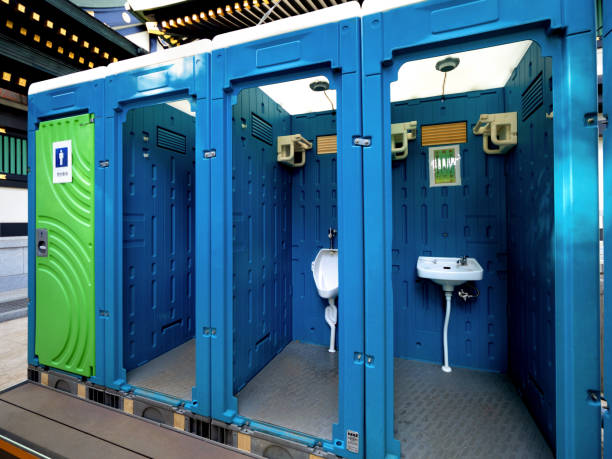 Best Portable bathroom rental  in Willoughby, OH